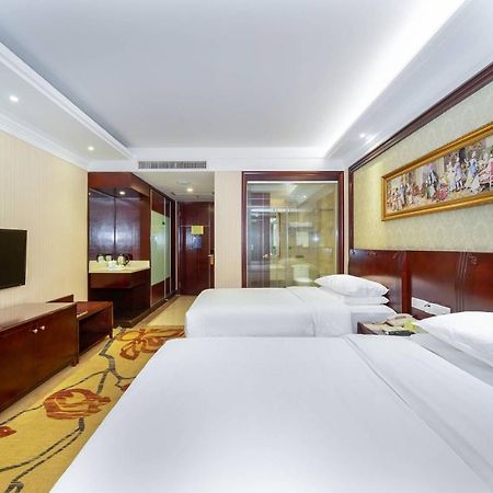 Vienna Hotel Dongguan Houjie Exhibition Center ภายนอก รูปภาพ