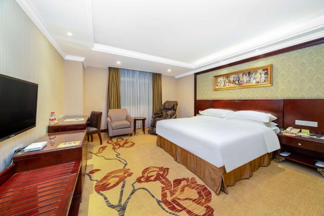 Vienna Hotel Dongguan Houjie Exhibition Center ภายนอก รูปภาพ