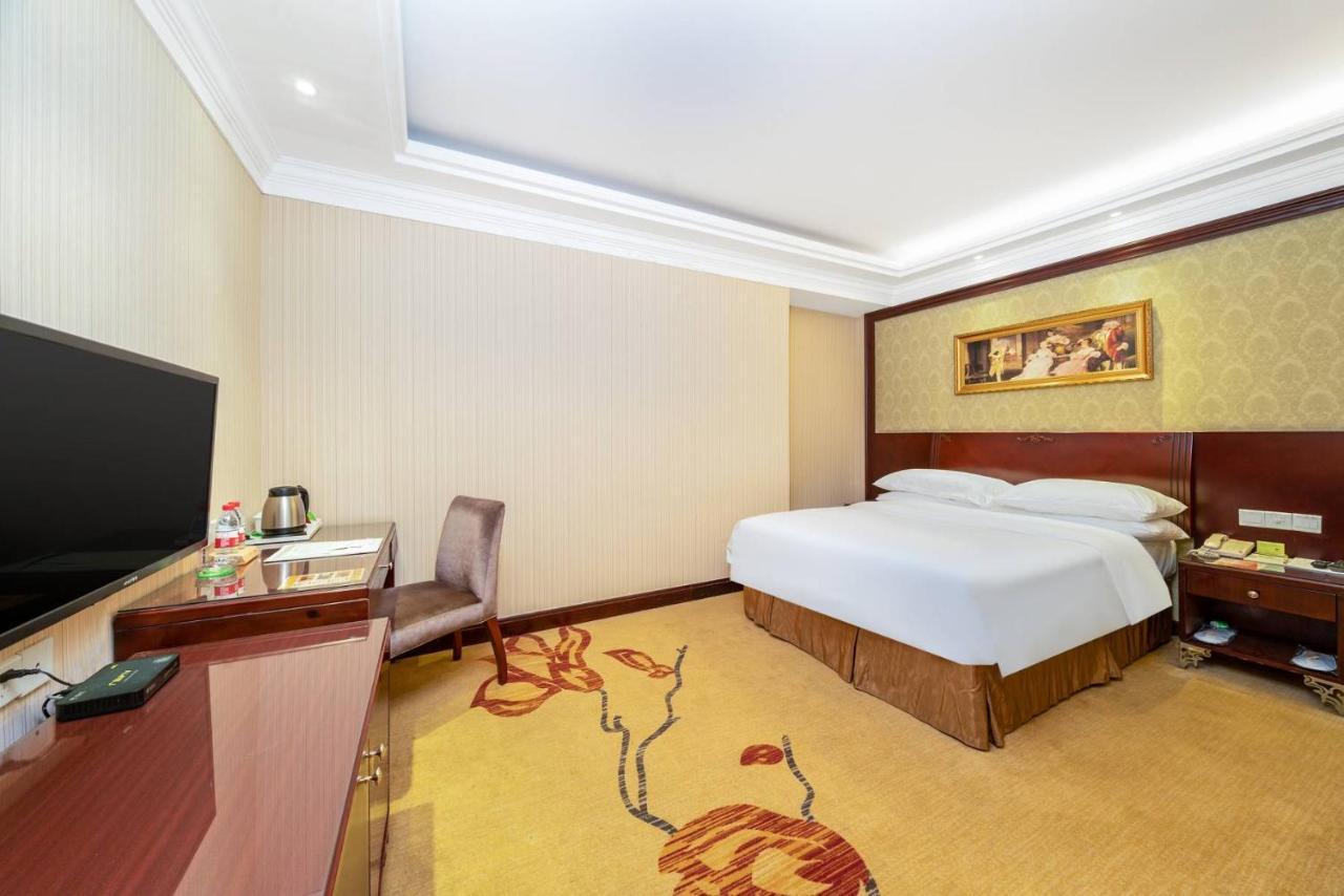 Vienna Hotel Dongguan Houjie Exhibition Center ภายนอก รูปภาพ