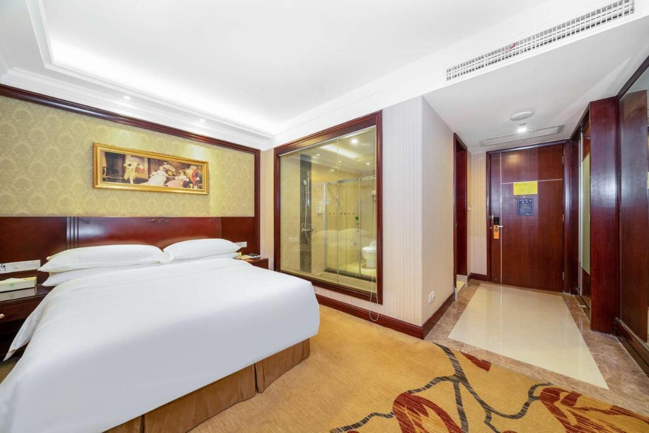 Vienna Hotel Dongguan Houjie Exhibition Center ภายนอก รูปภาพ