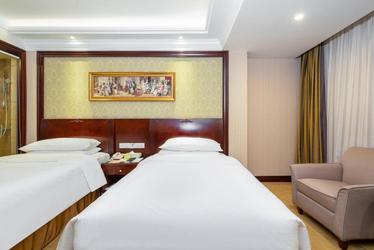 Vienna Hotel Dongguan Houjie Exhibition Center ภายนอก รูปภาพ