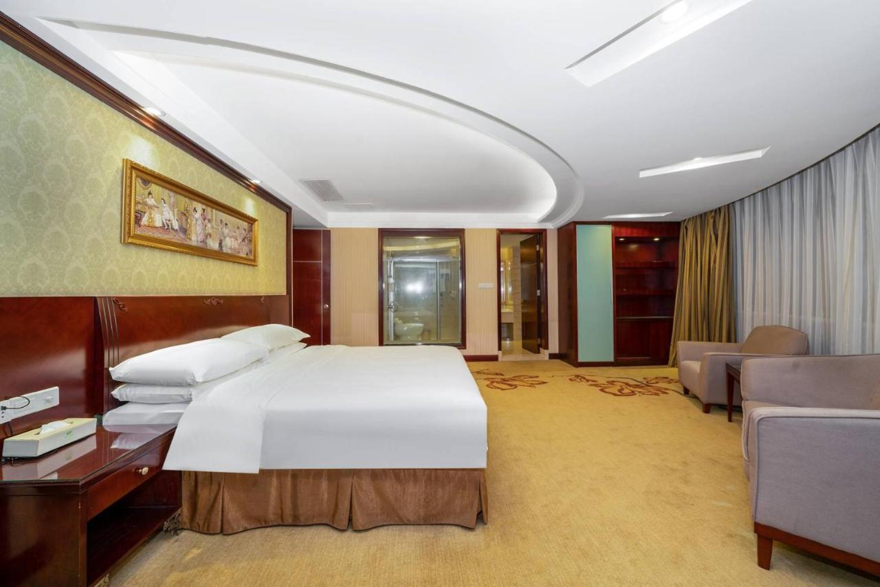 Vienna Hotel Dongguan Houjie Exhibition Center ภายนอก รูปภาพ